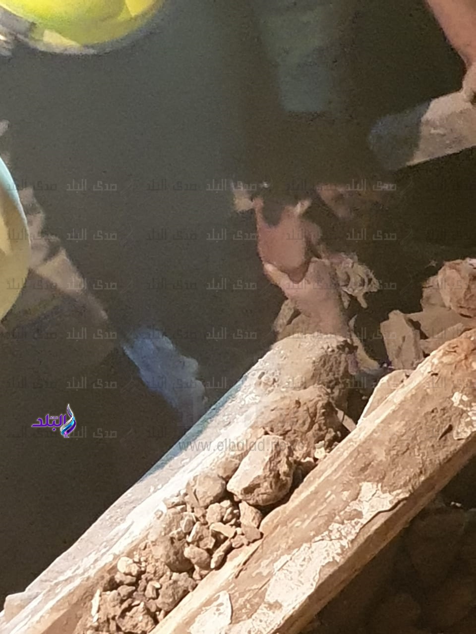 انقاض عقار الدرب الأحمر انقاض عقار الدرب الأحمر