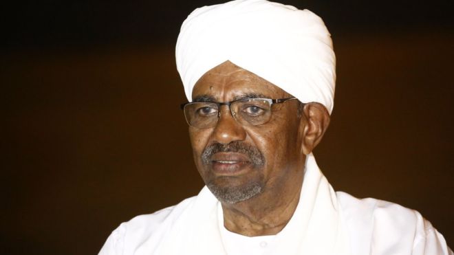 الرئيس السوداني المعزول عمر البشير الرئيس السوداني المعزول عمر البشير