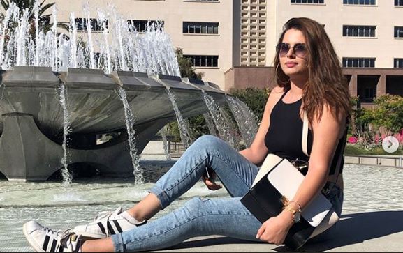 الفنانة هنادي مهنا 