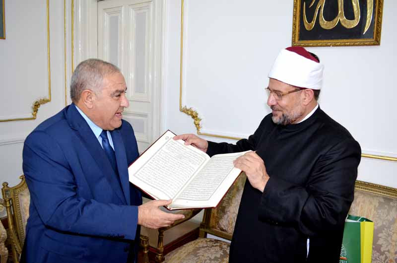 وزير الأوقاف وزير الأوقاف