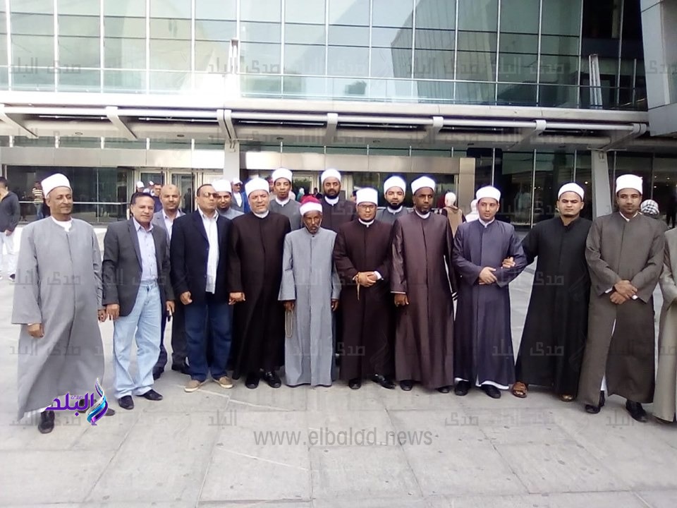 خريجي الأزهر بالأقصر تطلق قافلة دعوية للإسكندرية لنشر الوسطي خريجي الأزهر بالأقصر تطلق قافلة دعوية للإسكندرية لنشر الوسطي