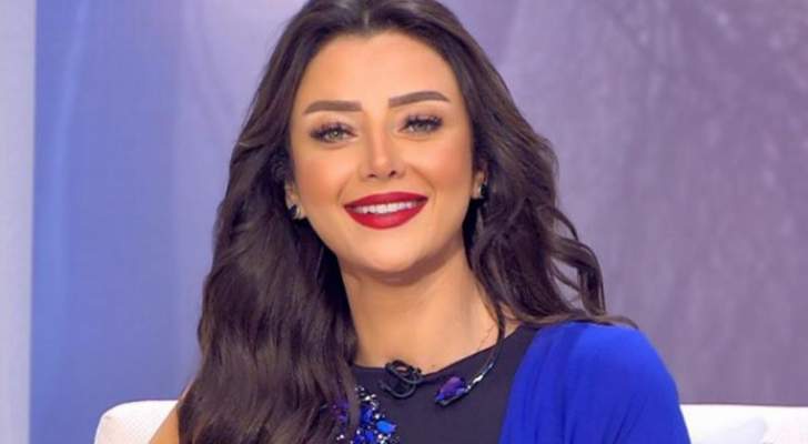 الإعلامية رضوى الشربينى