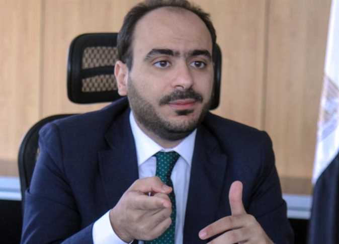 الدكتور أمير نبيل