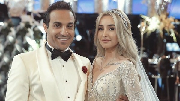هنا زاهد و أحمد فهمى 