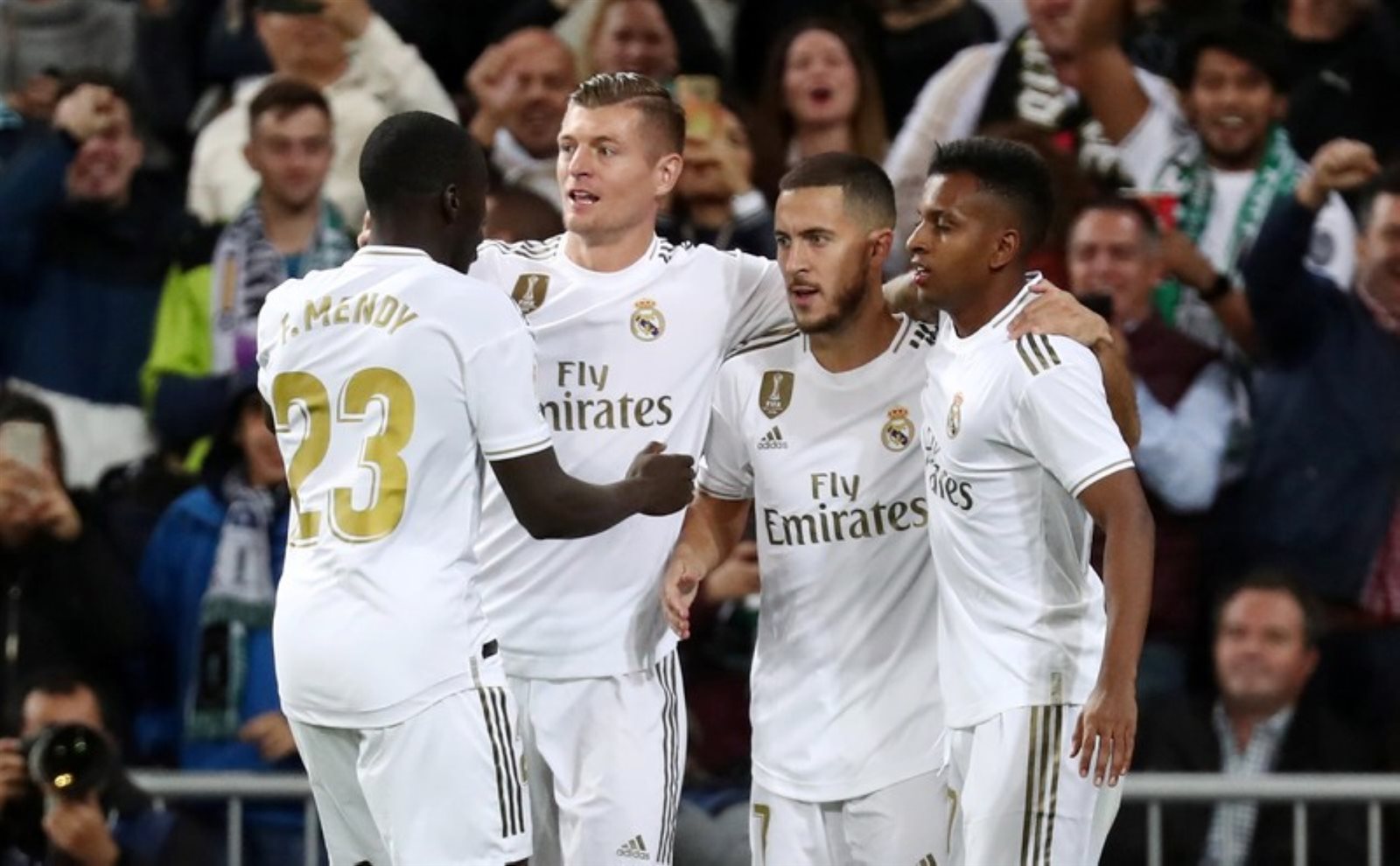 {يال مدريد {يال مدريد