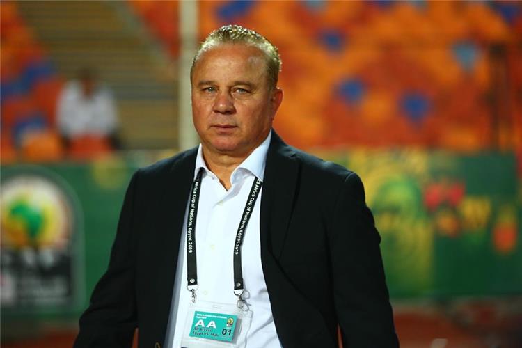شوقي غريب المديرالفني للمنتخب الأوليمبي شوقي غريب المديرالفني للمنتخب الأوليمبي
