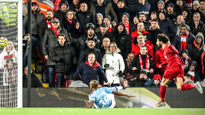 محمد صلاح لاعب فريق ليفربول