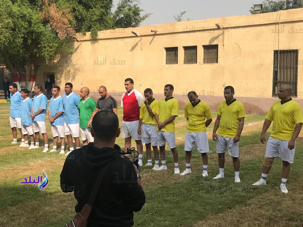 مباراة كرة قدم بين فريقين بسجن طرة مباراة كرة قدم بين فريقين بسجن طرة