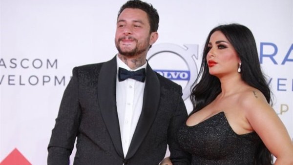 أحمد الفيشاوي وزوجته أحمد الفيشاوي وزوجته