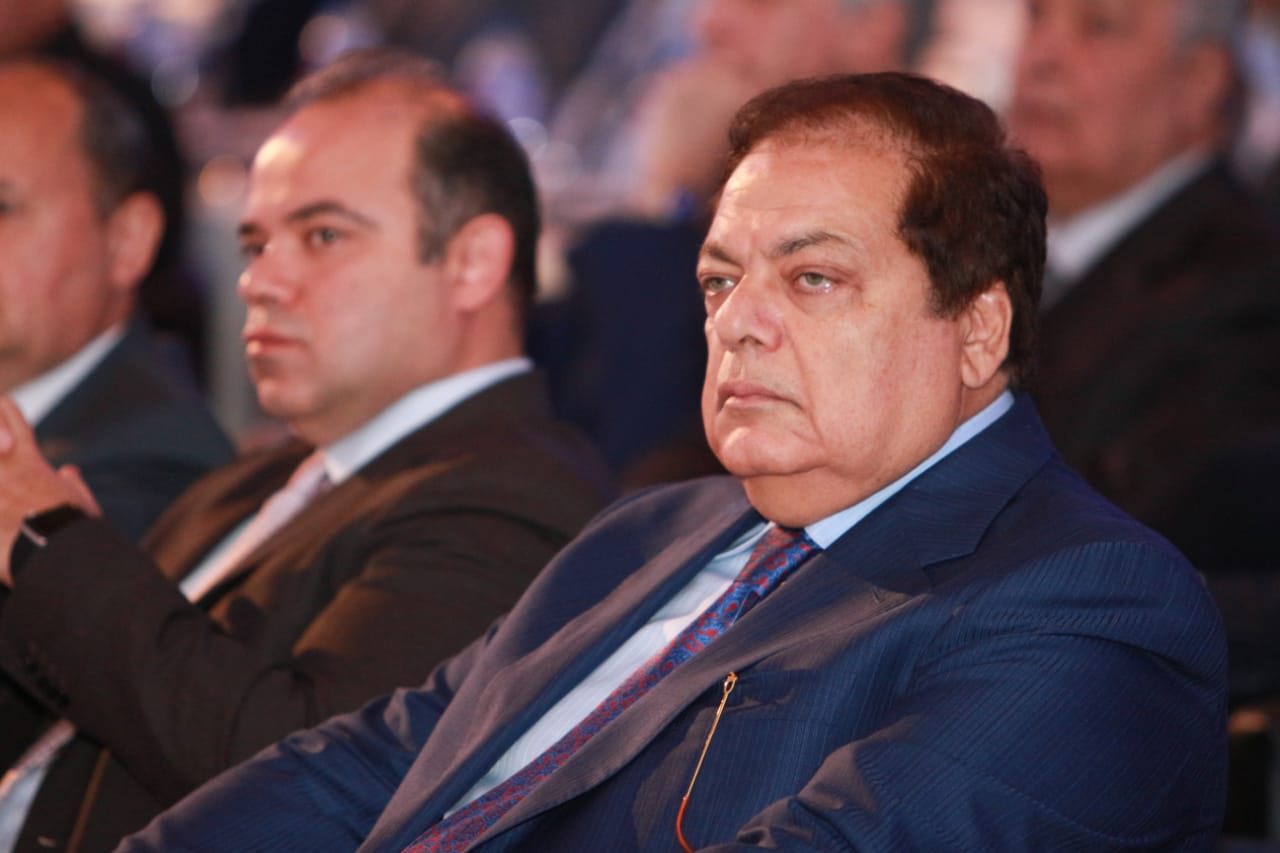  رجل الأعمال محمد أبوالعينين خلال  قمة مصر الاقتصادية 