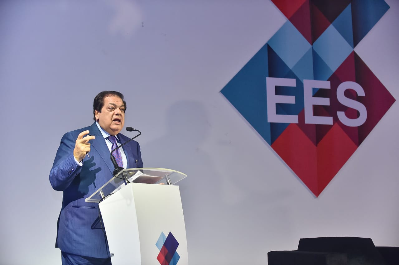رجل الأعمال محمد أبوالعينين خلال مشاركته بقمة مصر الاقتصادية
