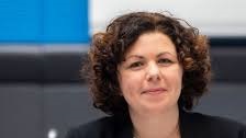المصرية أميرة زعيمة لليسار الألماني المصرية أميرة زعيمة لليسار الألماني