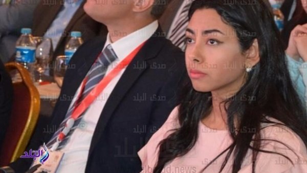 حبيبة عز حبيبة عز