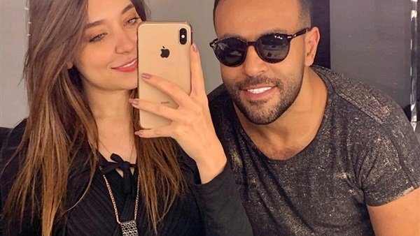 تامر عاشور وخطيبته دارين حلمي