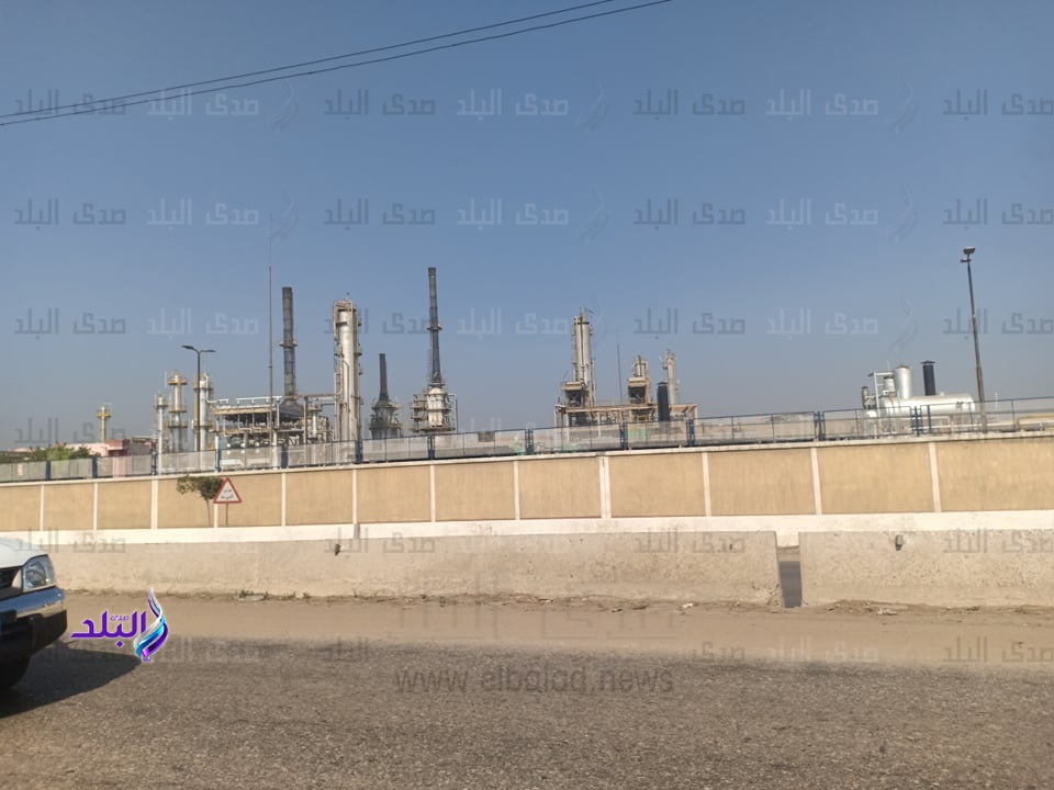 إغلاق محابس خطوط أنابيب البترول