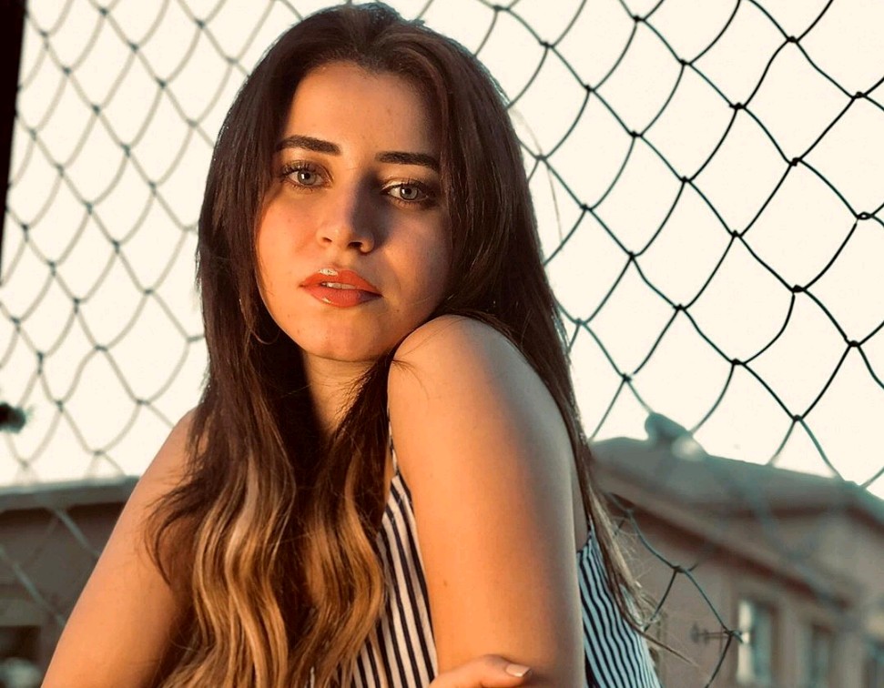 سارة الشامي سارة الشامي