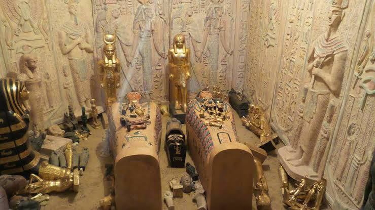 اثار اثار