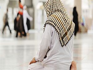 لا أستطيع أصلى واقفًا.. فهل تقبل صلاتي وأنا جالس ؟