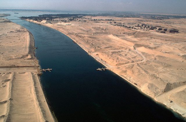 قناة السويس الجديدة 
