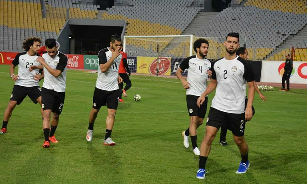 المنتخب الاول