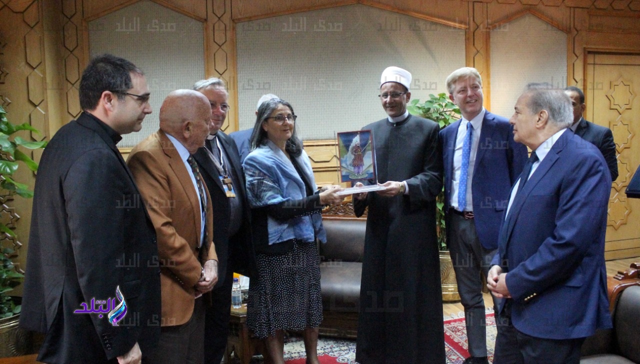 كاردينال صقلية يشيد بجهود الأزهر وإمامه الأكبر كاردينال صقلية يشيد بجهود الأزهر وإمامه الأكبر