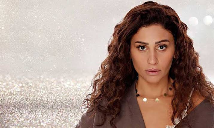 دينا الشربيني 