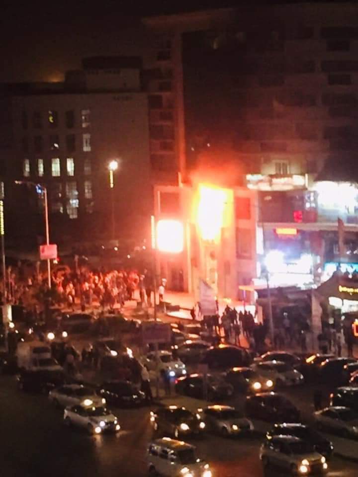 حريق محل حلوانى العبد بـ 6 أكتوبر حريق محل حلوانى العبد بـ 6 أكتوبر
