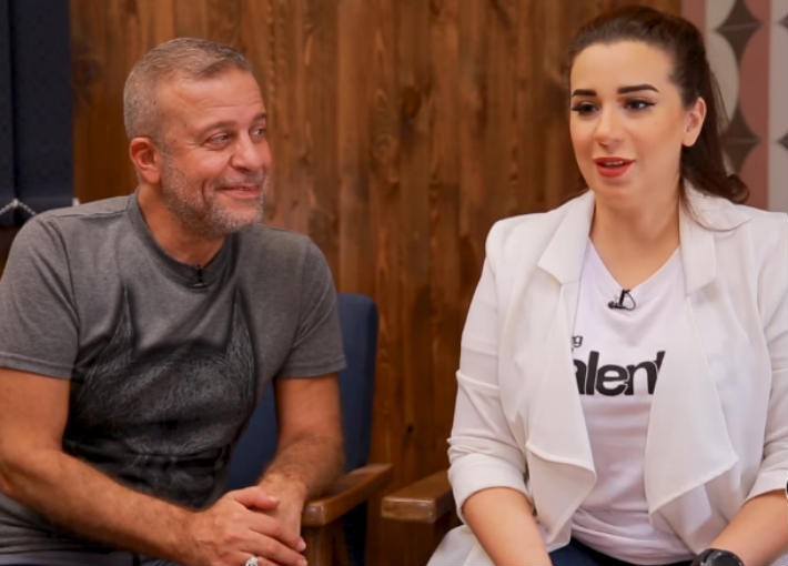 أسما شريف منير ووالدها