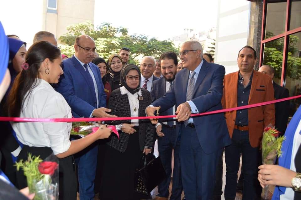 رئيس جامعة المنصورة