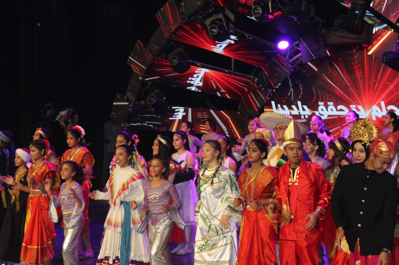 مهرجان أطفال العالم يلتقون مصر على مسرح وزارة الشباب والرياض مهرجان أطفال العالم يلتقون مصر على مسرح وزارة الشباب والرياض