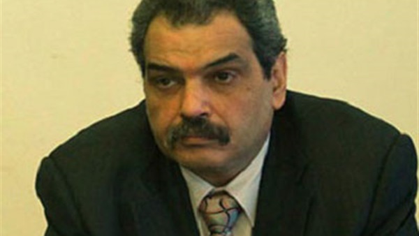 وزير البيئة الأسبق