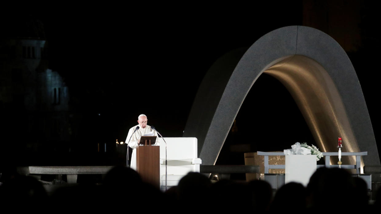 البابا فرانسيس: استخدام الطاقة النووية لأغراض عسكرية جريمة