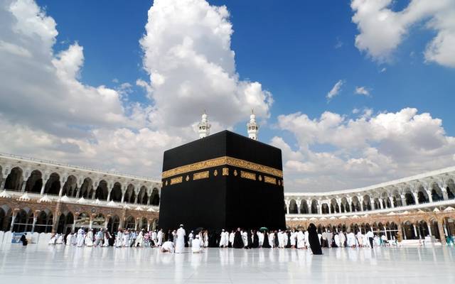 حكم جماع الزوجة أثناء العمرة وكفارته