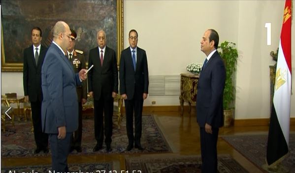 ابراهيم ناجى عبد الفتاح يؤدى اليمين نائبأ لمحافظ الجيزة .. ش