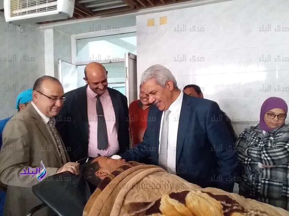 نائب رئيس جامعة الأزهر للوجه القبلي يتفقد المستشفى الجامعي