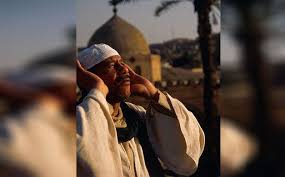 كم أذان لصلاة الجمعة