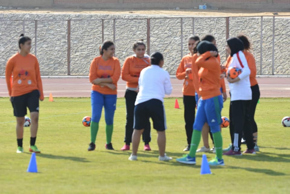 منتخب الكرة النسائية