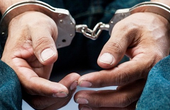 ضبط تشكيل عصابي من 7 أشخاص يسرقون المواطنين بالإسكندرية ضبط تشكيل عصابي من 7 أشخاص يسرقون المواطنين بالإسكندرية