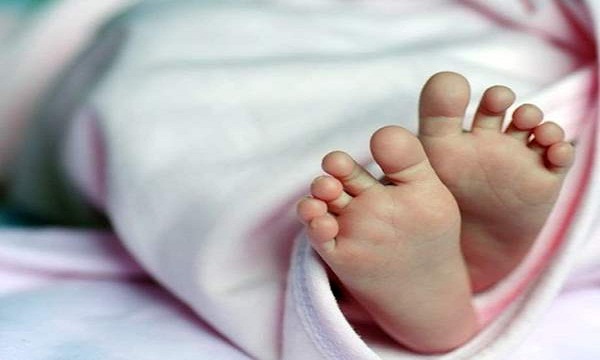 مصرع طفلة أثناء لهوها بالمنزل في كفر الشيخ