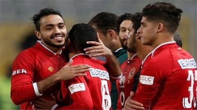 كهربا والنادي الأهلي كهربا والنادي الأهلي