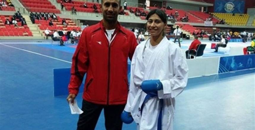 ياسمين حمدى صاحبة ذهبية الكاراتية