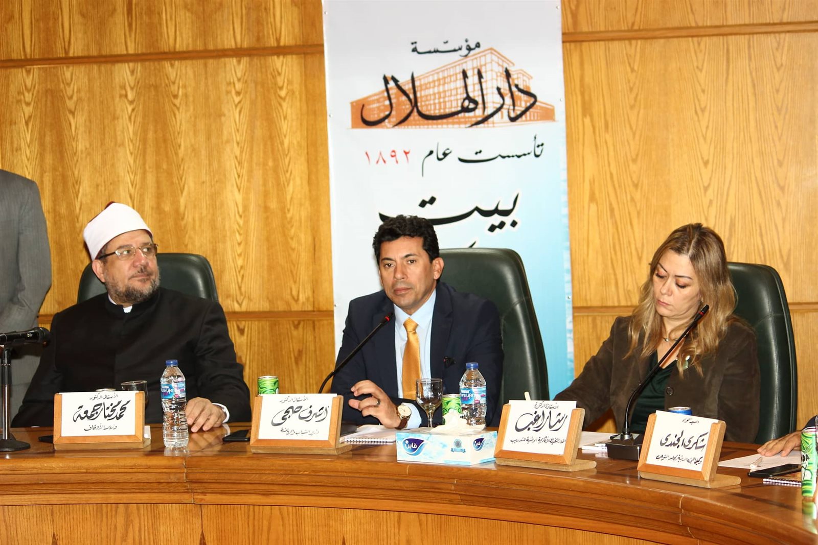 أول تعليق من دار الإفتاء على واقعة الانتحار .. وتحذر المنتحر
