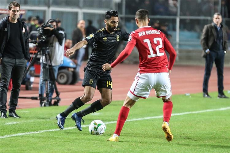 جانب من لقاء الاهلي والنجم الساحلي جانب من لقاء الاهلي والنجم الساحلي