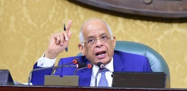  الدكتور علي عبدالعال