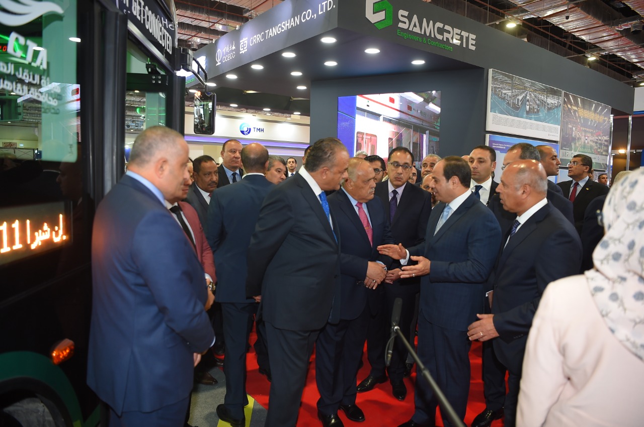 الرئيس عبد الفتاح السيسي الرئيس عبد الفتاح السيسي
