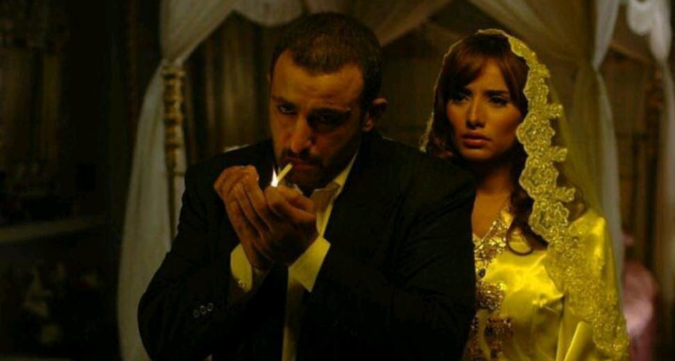احمد السقا وزينة من فيلم الجزيرة احمد السقا وزينة من فيلم الجزيرة
