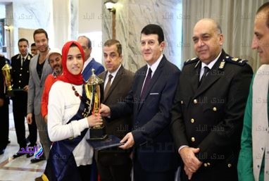 تكريم ابناء شهداء الشرطة 