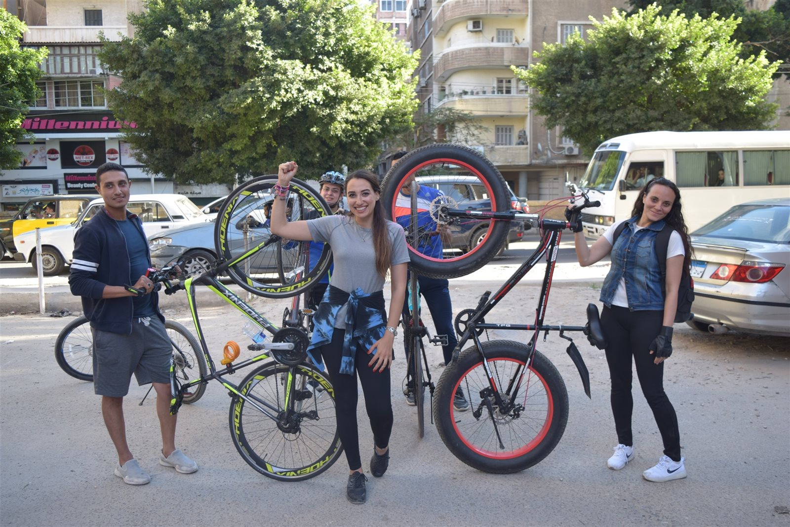 كابتن شيماء مصطفى مدلربة ركوب دراجات للبنات