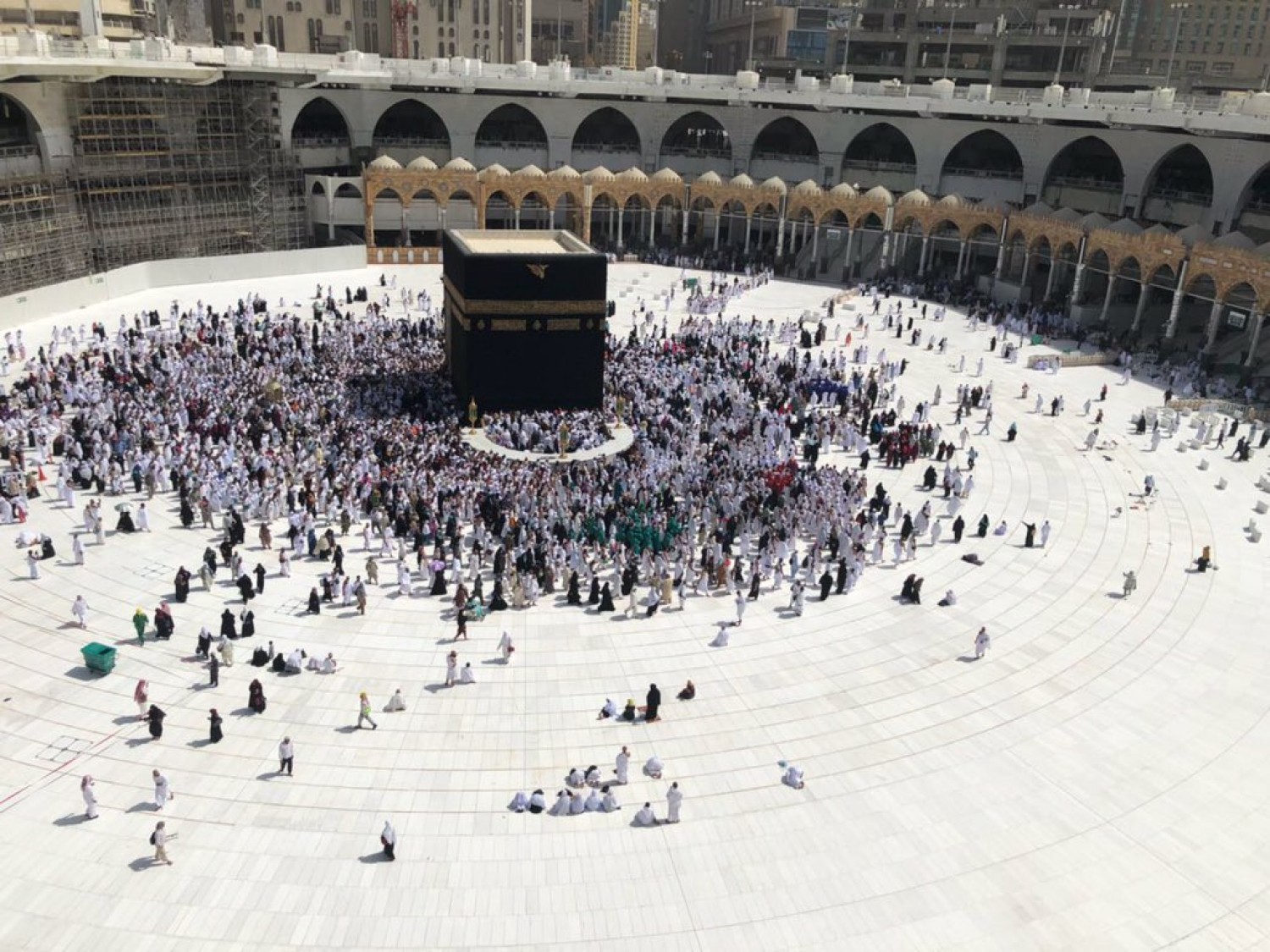 هل الوضوء شرط في الطواف هل الوضوء شرط في الطواف