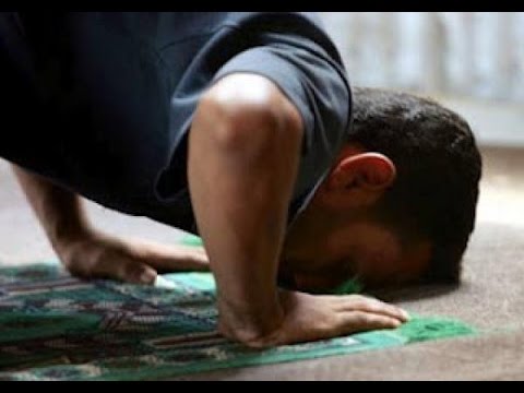 عند الصلاة فى البيت منفردًا.. هل تجب الإقامة ؟ عند الصلاة فى البيت منفردًا.. هل تجب الإقامة ؟